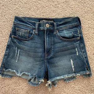 Express High Rise Short